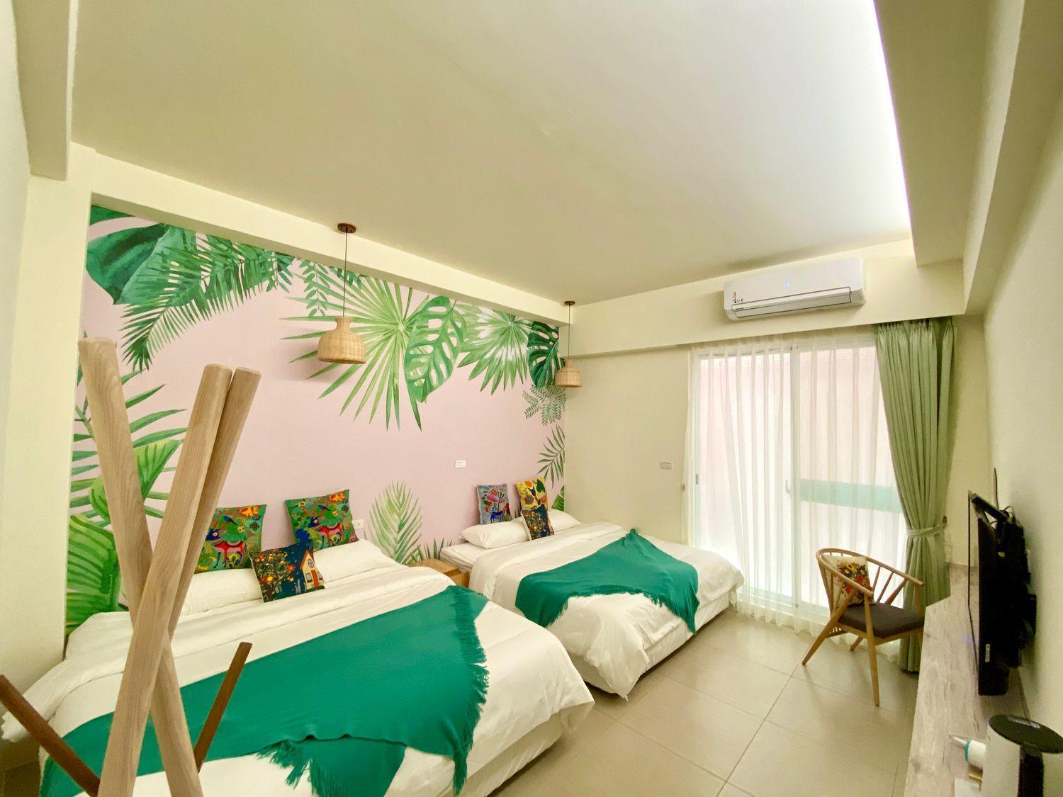Red Vacation Rental Heng-ch'un Buitenkant foto